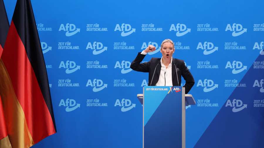 Kiemelt képen: Alice Weidel beszél az AfD pártkongresszusán a németországi Riesában, 2025. január 11-én Riesában © Getty Images / Sean Gallup