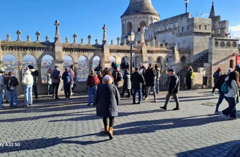 Lebontották a gyászkordont!