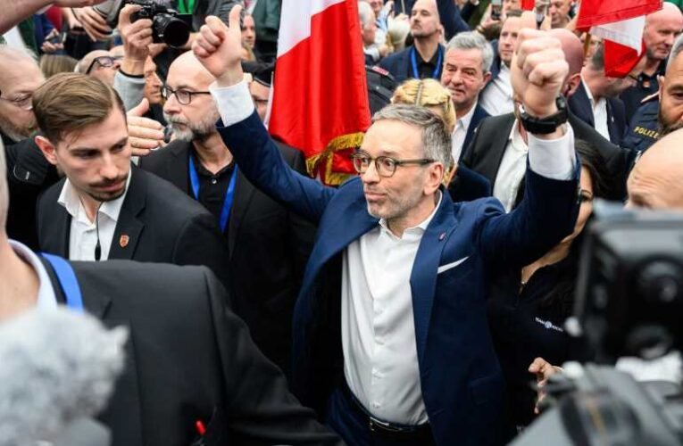 Toronymagasan az Osztrák Szabadságpárt nyerne egy előre hozott választást, állítja a szakértő