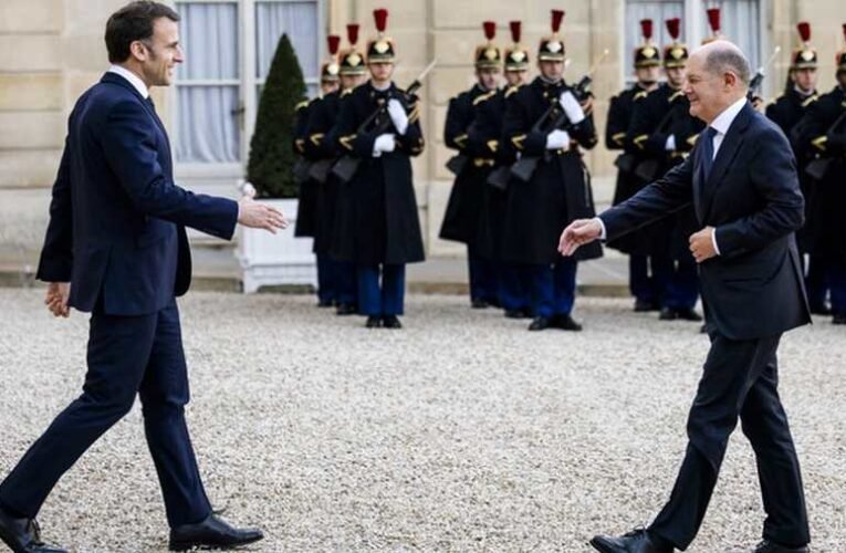 FT: éles ellentétek az Ukrajnáról szóló párizsi csúcstalálkozón