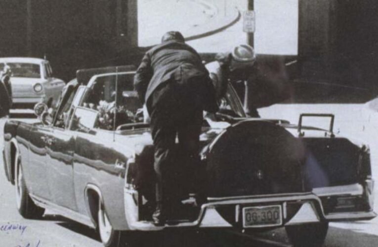 Eljött az idő: Trump ma hozza nyilvánosságra a Kennedy-aktákat