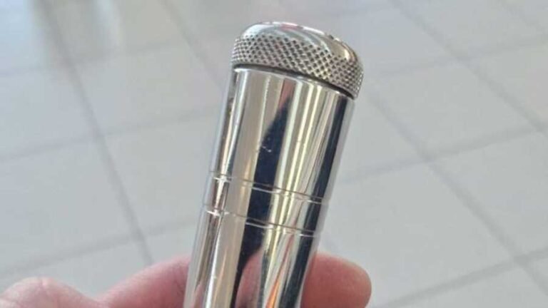 Kiemelt képen a szenteltvíztartó / Fotó: Kulcsár Dávid Facebook-oldala