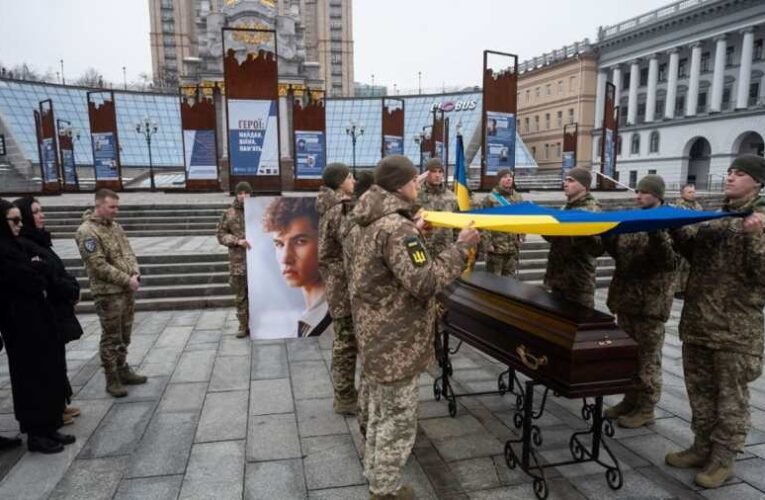 Emberrablások Ukrajnában, Zelenszkij fokozta a kegyetlen kényszersorozásokat (videók)