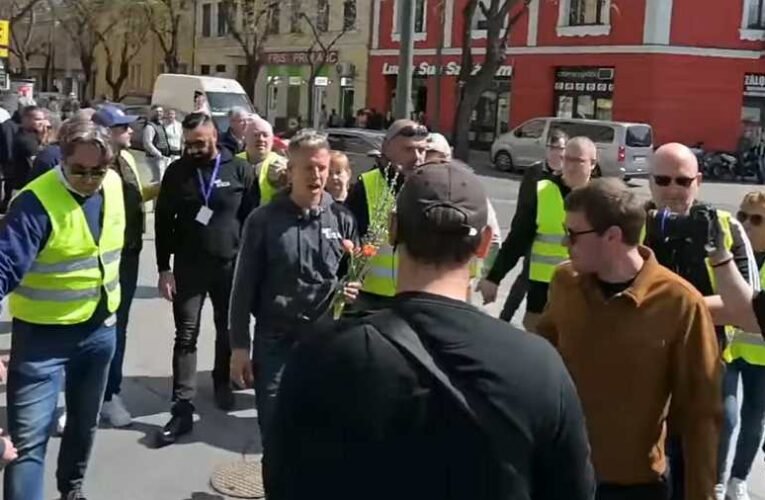 Futva menekült Magyar Péter Vácon, amikor Kollár Kingáról kérdezték