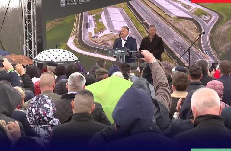 Átadták az M44-es autóút utolsó szakaszát (videó)