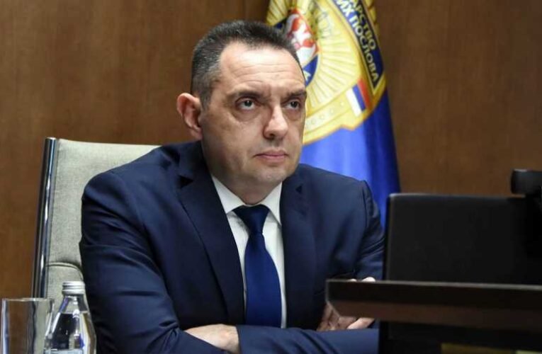 Brüsszeli üzenet Szerbiának: Ha nem fogsz fegyvert Oroszország ellen, nem lehetsz az EU tagja