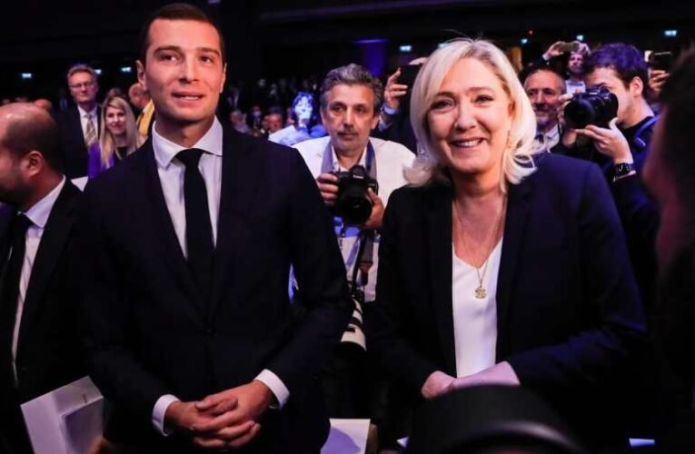 Jordan Bardella indulhat Marine Le Pen helyett az elnökválasztáson, ha Le Pent addigra tényleg eltiltja a francia bíróság