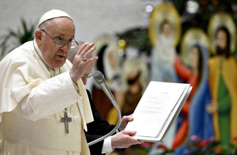 Így gúnyolódnak Ferenc pápa halálán egyes ukrán közéleti szereplők