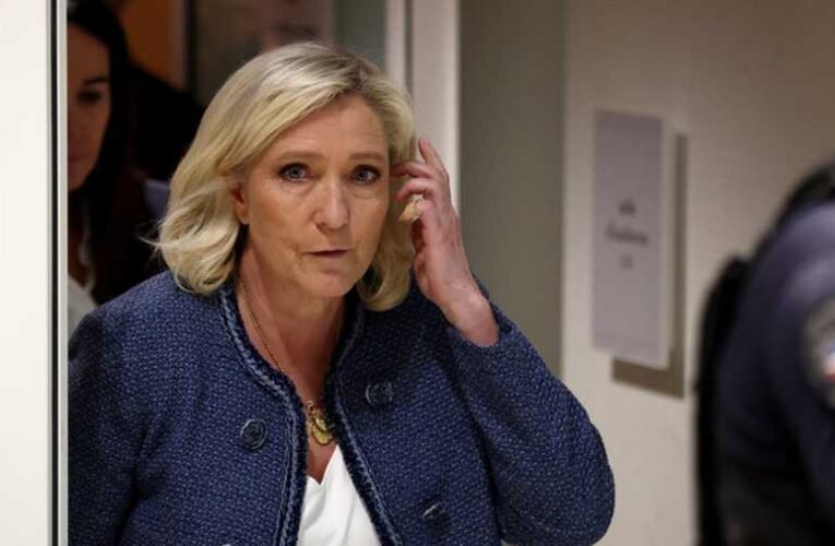 Bayer Zsolt: Áramvonalasított Szovjetunió