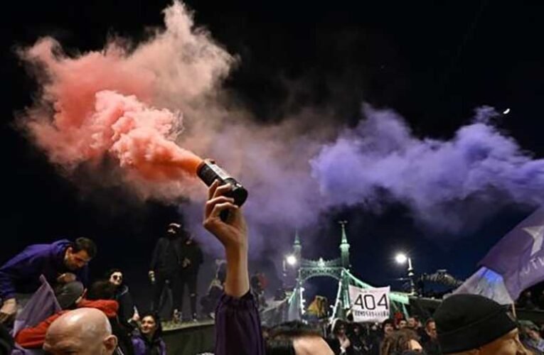 Az én Nagyhetem és Húsvétom, az ostoba magyar belháború árnyékában