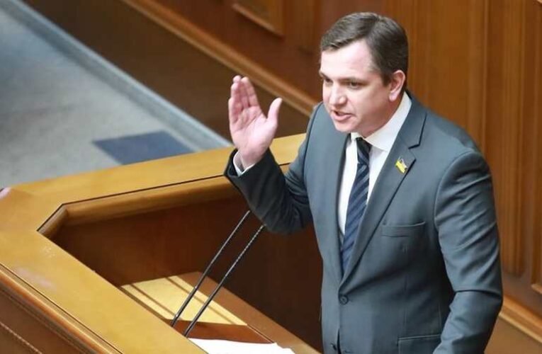 Ukrán képviselő: „Azt hiszem, eljön az idő, amikor lecsapunk a Vörös térre”