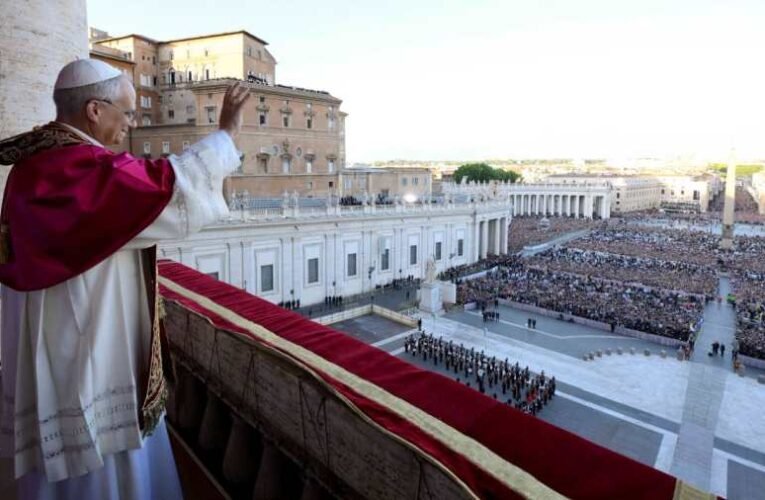 Sulyok Tamás és Orbán Viktor is üdvözölte az új pápa megválasztását