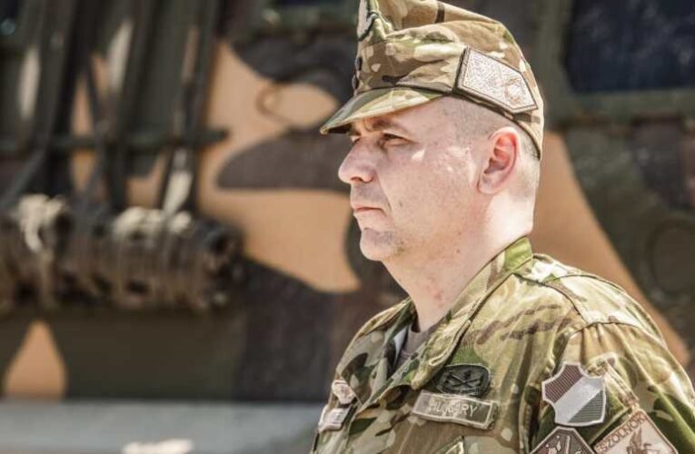 Kiderült, mennyi pénzt kapott Ruszin-Szendi Romulusz a honvédségtől