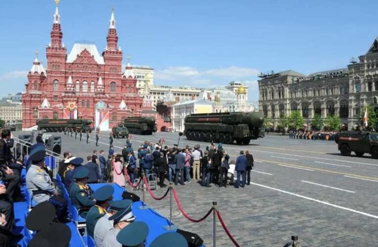 Hivatalosan is életbe lépett a Vlagyimir Putyin által javasolt 72 órás tűzszünet