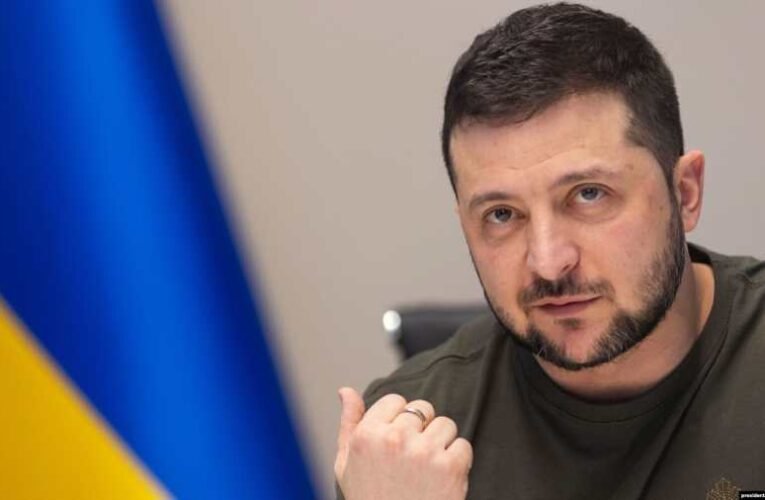 Zelenszkij megfenyegette a világ vezetőit a moszkvai győzelem napi ünnepség előtt