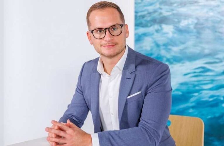 Deák Dániel: A Medián meghamisítja a saját közvélemény-kutatási eredményeit