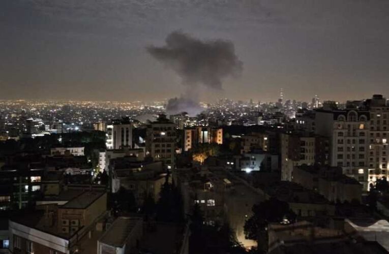 Szijjártó Péter: A kormány életbe léptette a szükséges biztonsági protokollt