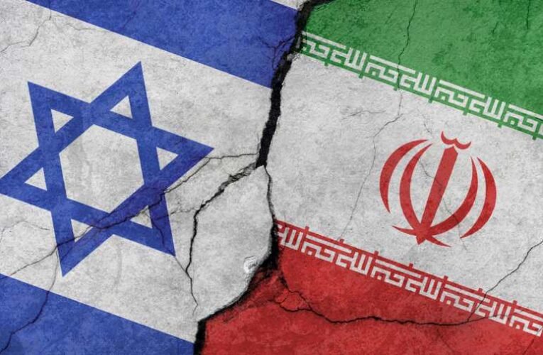 Cs. Szabó Béla: Egyenlőbbek az egyenlők között