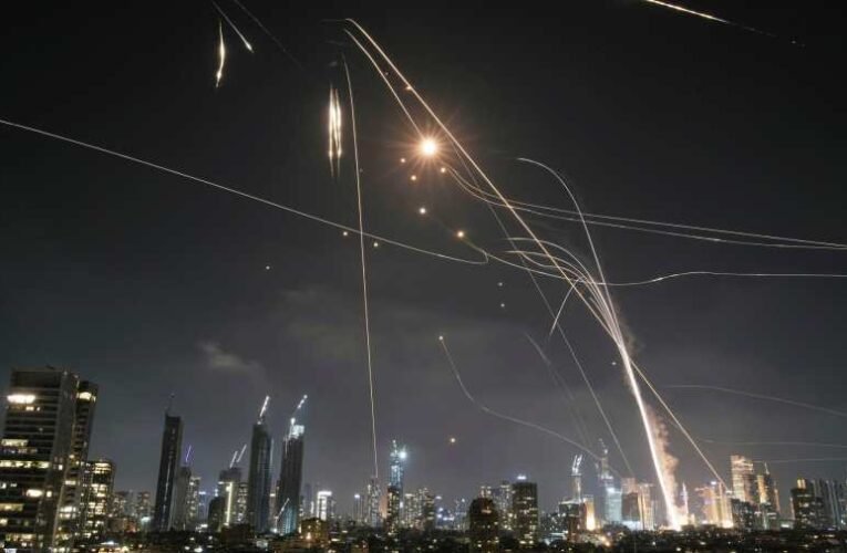 Videókon az Izraelt ért iráni légicsapások