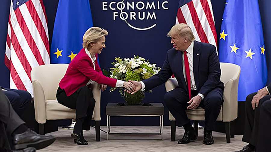 Kiemelt képen: Ursula von der Leyen és Donald Trump