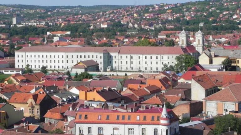 Egyházüldözés Erdélyben - Nagyváradi premontrei templom és rendház / Fotó Bihar Megyei Értéktár