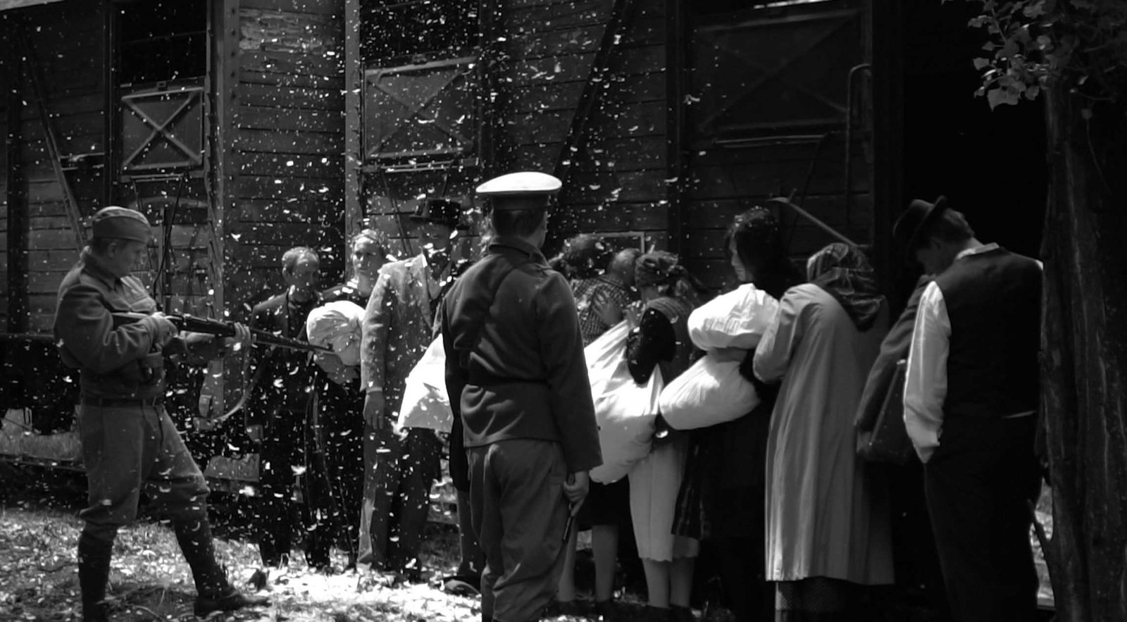 Jelenet a Népirtás Pozsonyligetfalun című dokumentumfilmből (Forrás: hirado.hu)