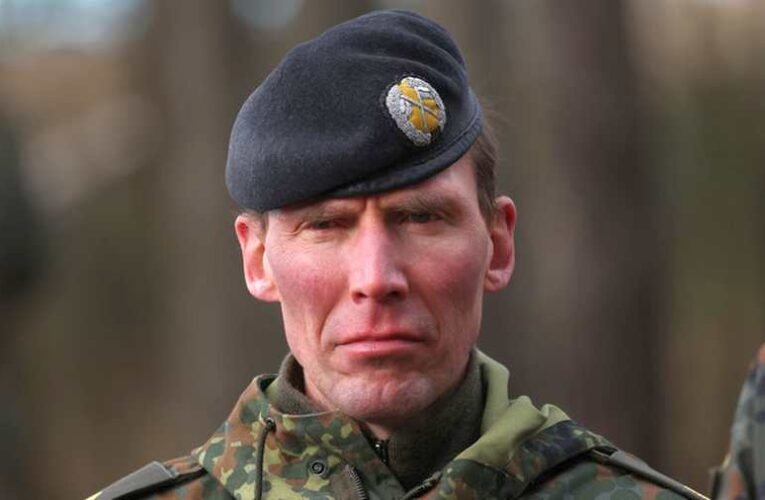 A német tábornok orosz repülőterek támadására szólította fel Ukrajnát