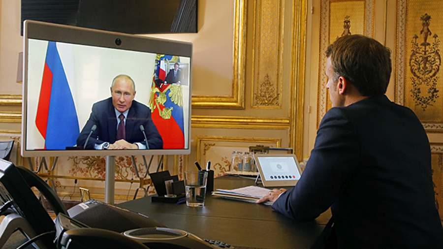 Kiemelt képen: Vlagyimir Putyin és Emmanuel Macron tartanak videótelefonos megbeszélést / Fotó: © Michel Euler/AP/TASS