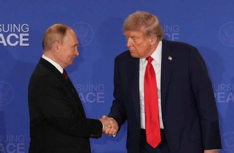 Trump tökéletes tízesre értékelte a Putyinnal tartott csúcstalálkozót