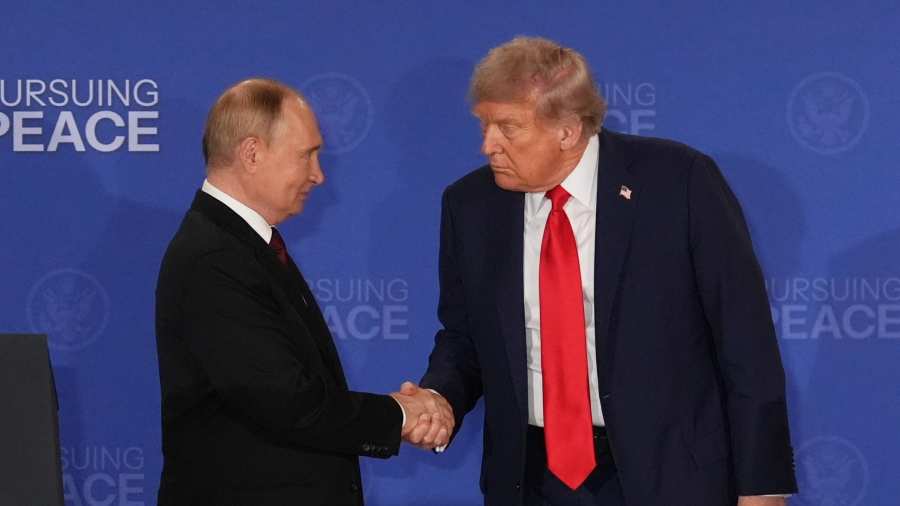 Kiemelt kép: Donald Trump amerikai és Vlagyimir Putyin orosz elnök (Fotó: MTI/AP/Jae C. Hong)