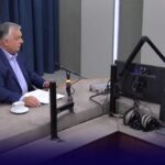 Kiemelt képen: Orbán Viktort kérdezi Törőcsik Zsolt a Kossuth Rádió "Jó reggelt Magyarország" című műsorában 2025. augusztus 1-én. / Fotó: screenshot
