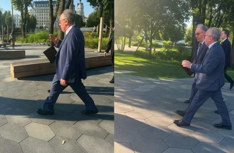 Megérkezett Moszkvába Trump különmegbízottja