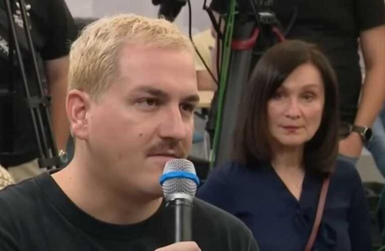 Bayer Zsolt: Ne bántsátok Herczeg Márkot! – Neki ennyi maradt