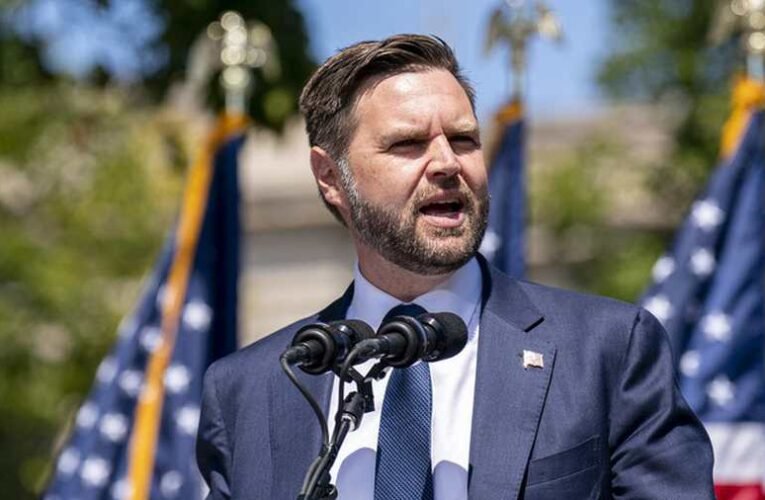 Vance: Az USA befejezte Ukrajna finanszírozását