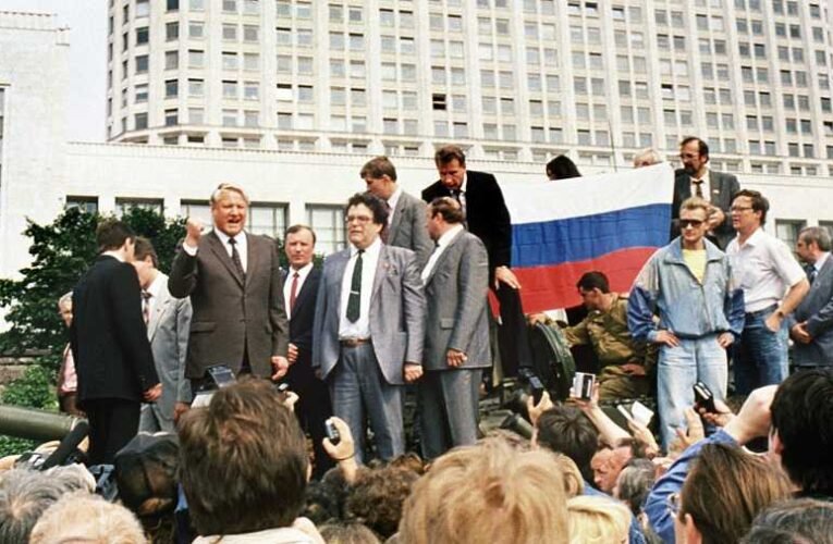 Stier Gábor: Ki volt valójában a puccsista?