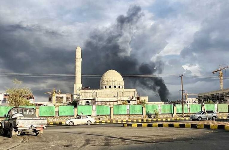 Izrael megtámadta a jemeni elnöki palotát (videó)