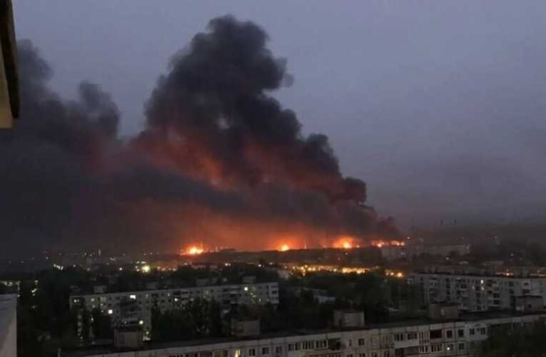 Újabb orosz olajfeldolgozó létesítményt ért ukrán támadás