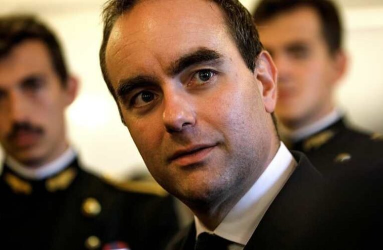 Macron a védelmi minisztert nevezte ki kormányfőnek