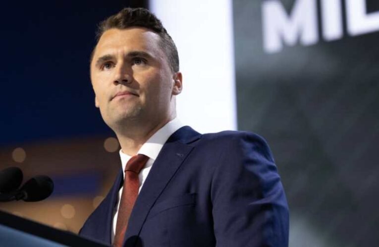 Merényletet követtek el Charlie Kirk politikai influenszer ellen