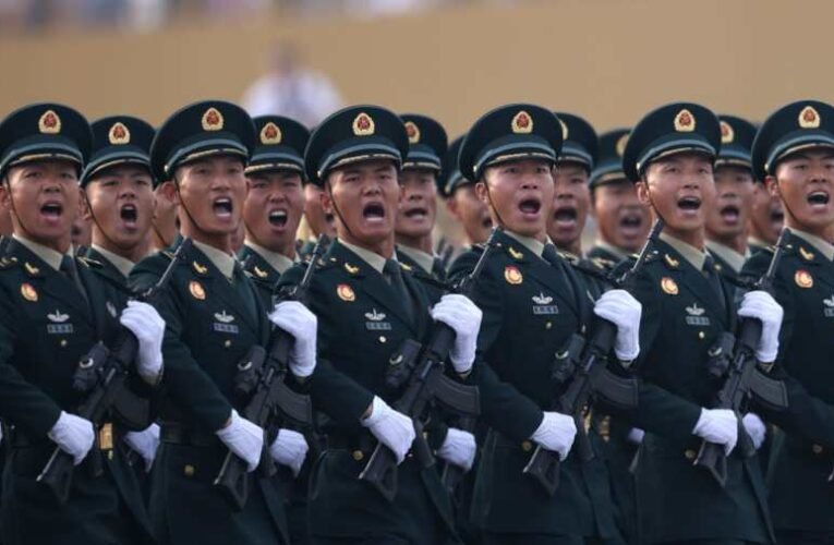 Nézzük csak, milyen fegyvereket mutatott be Pekingben Hszi Csin-ping a világnak!