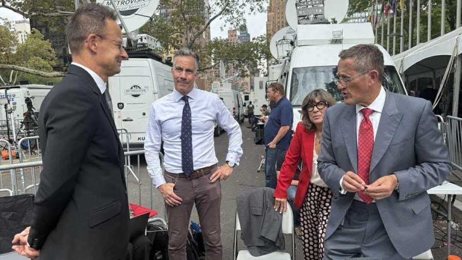 Kiemelt képen: Szijjártó Péter a CNN-nek ad interjút 2025. szeptember 25-én / Fotó: facebook