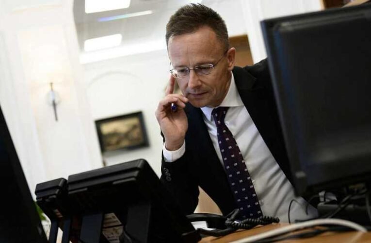 Az amerikai külügyminiszterrel egyeztetett Szijjártó Péter