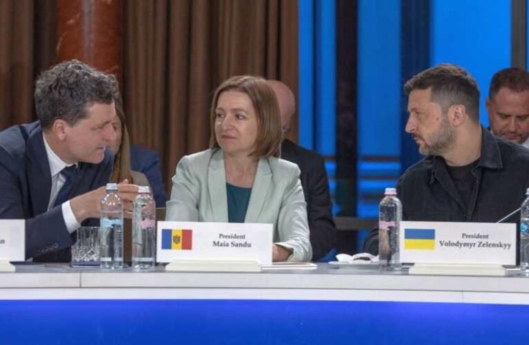 „Magyarország irányítja Romániát”, ezért nem segít Bukarest Kijevnek