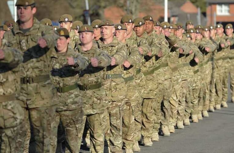 Sorkatonai behívók árasztják el Európa országait