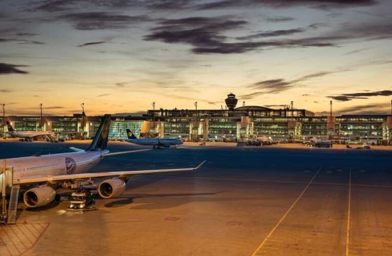 Drónriasztás bénította meg ma hajnalban a müncheni repülőteret