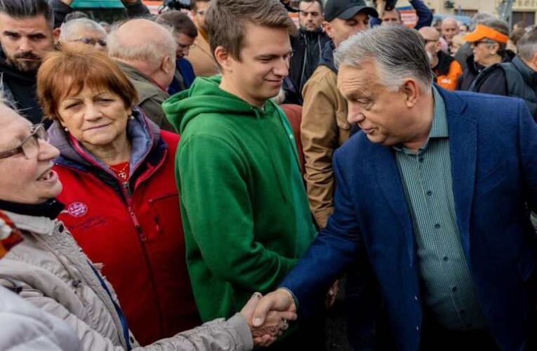 Magabiztosan vezet a Fidesz fél évvel a választások előtt