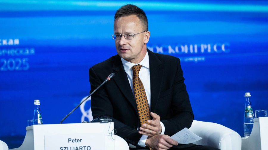 Kiemelt kép: Szijjártó Péter külgazdasági és külügyminiszter az Oroszországi Energiahét című rendezvényen Moszkvában 2025. október 15-én (Fotó: MTI/KKM)