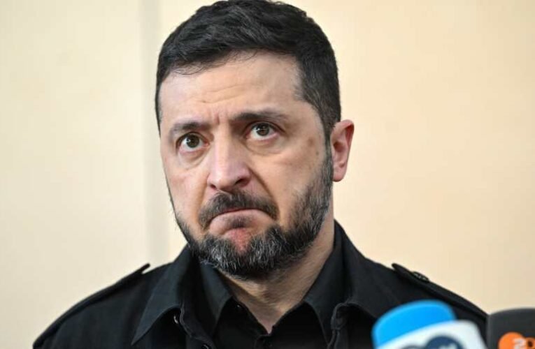 Zelenszkij illegitim ukrán elnök Koppenhágában 2025. október 2-án. (Fotó: MTI/EPA-PAP/Radek Pietruszka)