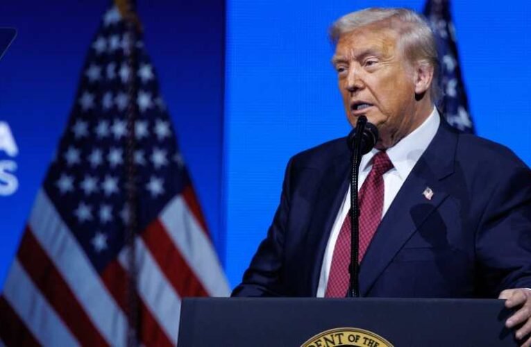 Trump Kubát fenyegeti a venezuelai agresszió után és reméli, hogy Putyint nem szükséges elrabolni