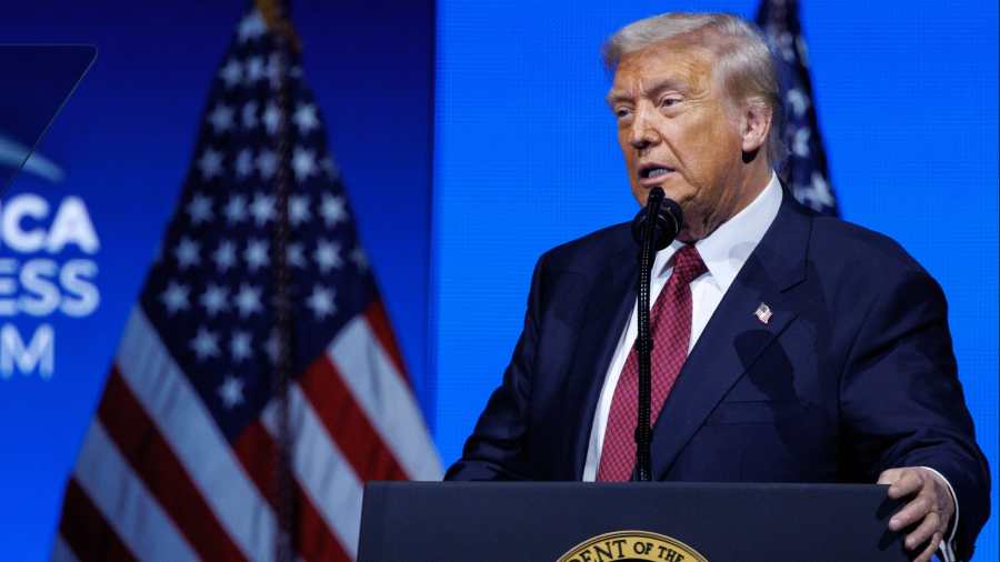 Kiemelt kép: Donald Trump amerikai elnök (Fotó: MTI/EPA/Cristobal Herrera)